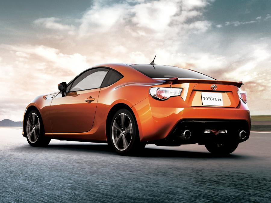  Toyota GT 86 GT Limited 2012 года  (фото 2 из 7)